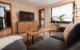 Mosel-Fachwerkhaus in Ediger-Eller - Charmant&Komfortabel, Nähe Calmont Klettersteig, bis 5 Personen - 2 Schlafzimmer&Netflix